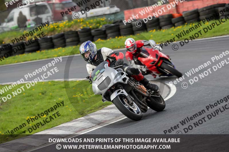 Three Sisters;Three Sisters photographs;Three Sisters trackday photographs;enduro digital images;event digital images;eventdigitalimages;lydden no limits trackday;no limits trackdays;peter wileman photography;racing digital images;trackday digital images;trackday photos