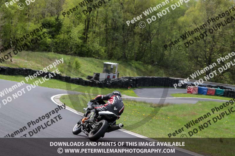 Three Sisters;Three Sisters photographs;Three Sisters trackday photographs;enduro digital images;event digital images;eventdigitalimages;lydden no limits trackday;no limits trackdays;peter wileman photography;racing digital images;trackday digital images;trackday photos