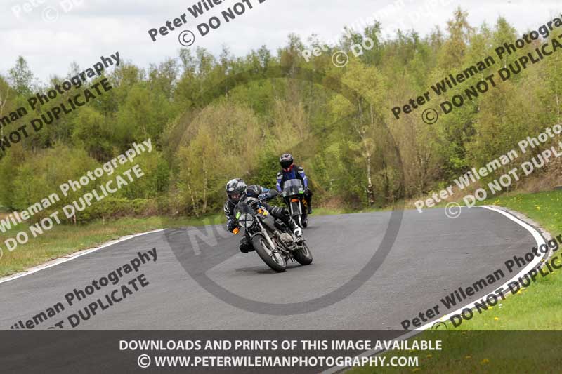 Three Sisters;Three Sisters photographs;Three Sisters trackday photographs;enduro digital images;event digital images;eventdigitalimages;lydden no limits trackday;no limits trackdays;peter wileman photography;racing digital images;trackday digital images;trackday photos