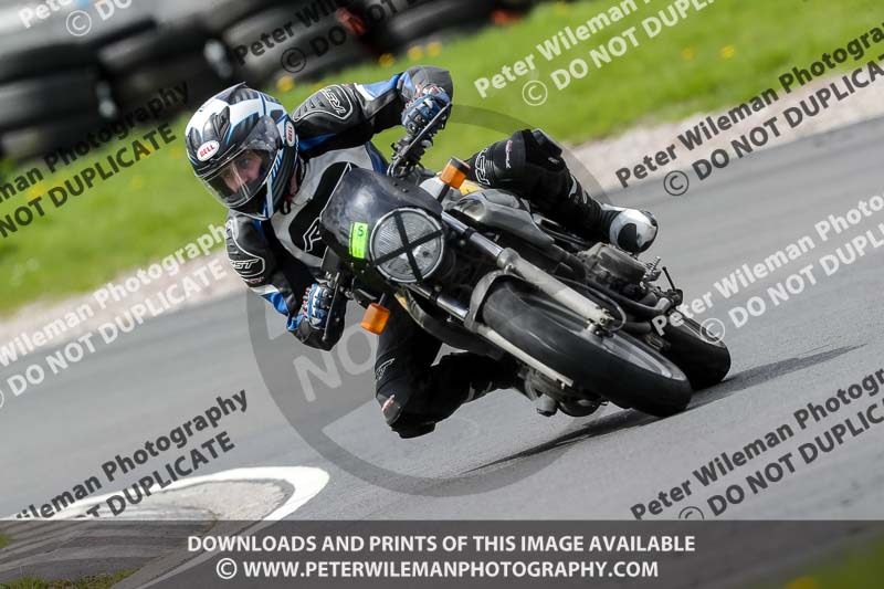 Three Sisters;Three Sisters photographs;Three Sisters trackday photographs;enduro digital images;event digital images;eventdigitalimages;lydden no limits trackday;no limits trackdays;peter wileman photography;racing digital images;trackday digital images;trackday photos