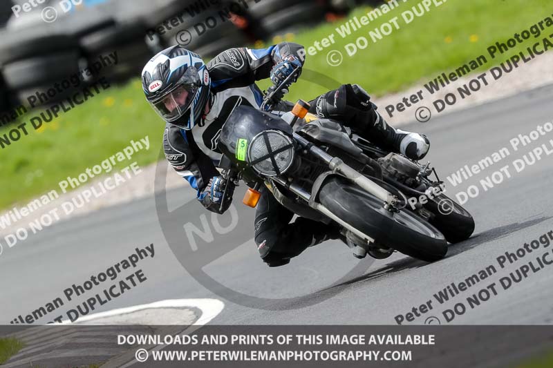 Three Sisters;Three Sisters photographs;Three Sisters trackday photographs;enduro digital images;event digital images;eventdigitalimages;lydden no limits trackday;no limits trackdays;peter wileman photography;racing digital images;trackday digital images;trackday photos