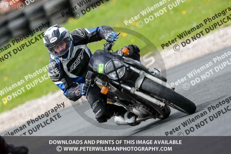 Three Sisters;Three Sisters photographs;Three Sisters trackday photographs;enduro digital images;event digital images;eventdigitalimages;lydden no limits trackday;no limits trackdays;peter wileman photography;racing digital images;trackday digital images;trackday photos