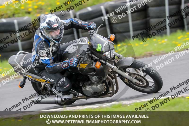 Three Sisters;Three Sisters photographs;Three Sisters trackday photographs;enduro digital images;event digital images;eventdigitalimages;lydden no limits trackday;no limits trackdays;peter wileman photography;racing digital images;trackday digital images;trackday photos