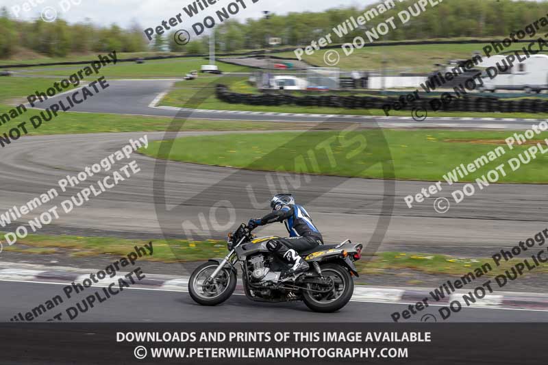 Three Sisters;Three Sisters photographs;Three Sisters trackday photographs;enduro digital images;event digital images;eventdigitalimages;lydden no limits trackday;no limits trackdays;peter wileman photography;racing digital images;trackday digital images;trackday photos