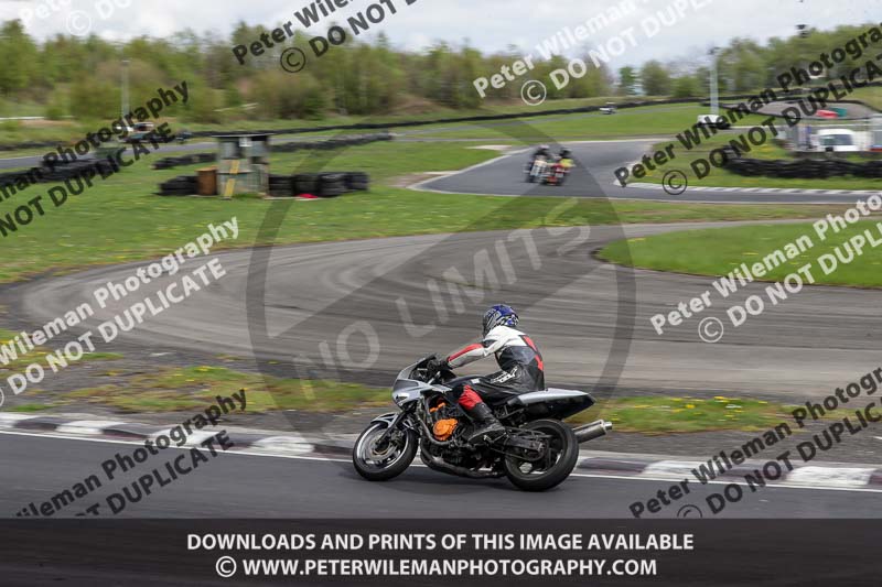 Three Sisters;Three Sisters photographs;Three Sisters trackday photographs;enduro digital images;event digital images;eventdigitalimages;lydden no limits trackday;no limits trackdays;peter wileman photography;racing digital images;trackday digital images;trackday photos