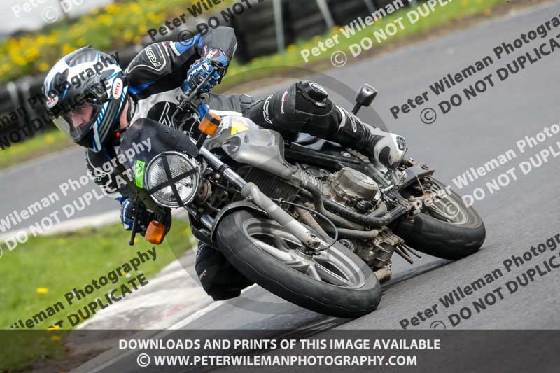 Three Sisters;Three Sisters photographs;Three Sisters trackday photographs;enduro digital images;event digital images;eventdigitalimages;lydden no limits trackday;no limits trackdays;peter wileman photography;racing digital images;trackday digital images;trackday photos