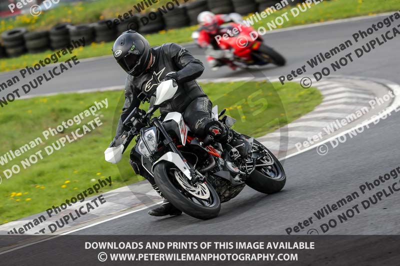 Three Sisters;Three Sisters photographs;Three Sisters trackday photographs;enduro digital images;event digital images;eventdigitalimages;lydden no limits trackday;no limits trackdays;peter wileman photography;racing digital images;trackday digital images;trackday photos