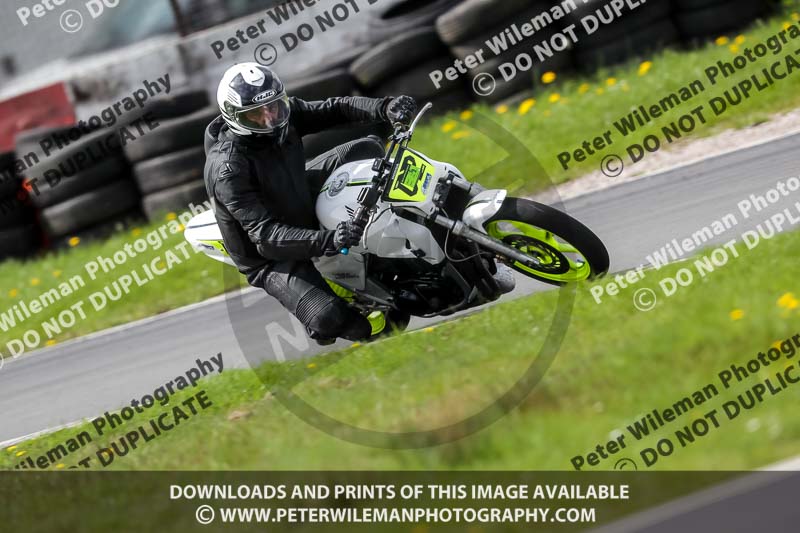 Three Sisters;Three Sisters photographs;Three Sisters trackday photographs;enduro digital images;event digital images;eventdigitalimages;lydden no limits trackday;no limits trackdays;peter wileman photography;racing digital images;trackday digital images;trackday photos