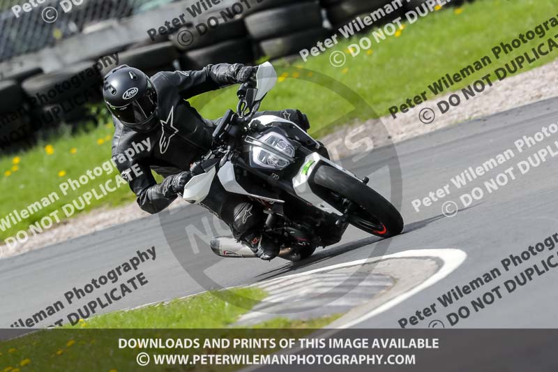 Three Sisters;Three Sisters photographs;Three Sisters trackday photographs;enduro digital images;event digital images;eventdigitalimages;lydden no limits trackday;no limits trackdays;peter wileman photography;racing digital images;trackday digital images;trackday photos