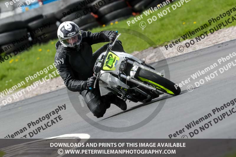 Three Sisters;Three Sisters photographs;Three Sisters trackday photographs;enduro digital images;event digital images;eventdigitalimages;lydden no limits trackday;no limits trackdays;peter wileman photography;racing digital images;trackday digital images;trackday photos