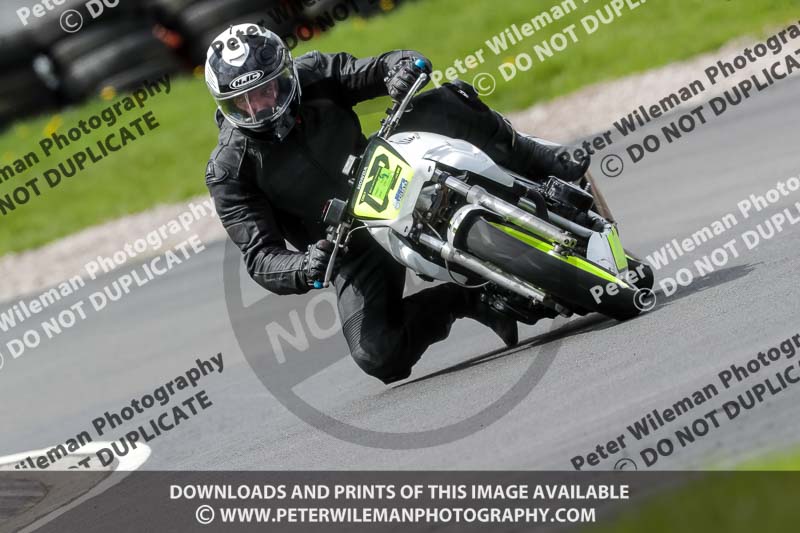 Three Sisters;Three Sisters photographs;Three Sisters trackday photographs;enduro digital images;event digital images;eventdigitalimages;lydden no limits trackday;no limits trackdays;peter wileman photography;racing digital images;trackday digital images;trackday photos