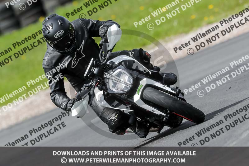 Three Sisters;Three Sisters photographs;Three Sisters trackday photographs;enduro digital images;event digital images;eventdigitalimages;lydden no limits trackday;no limits trackdays;peter wileman photography;racing digital images;trackday digital images;trackday photos