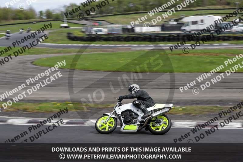 Three Sisters;Three Sisters photographs;Three Sisters trackday photographs;enduro digital images;event digital images;eventdigitalimages;lydden no limits trackday;no limits trackdays;peter wileman photography;racing digital images;trackday digital images;trackday photos