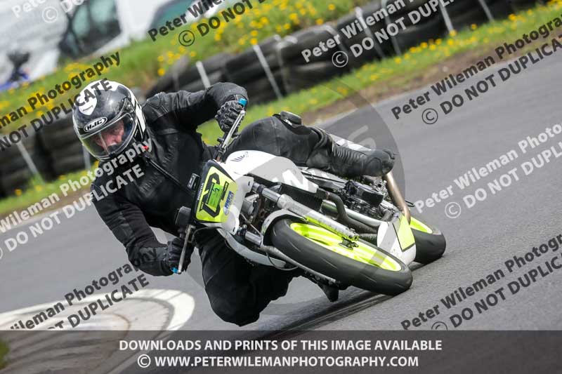 Three Sisters;Three Sisters photographs;Three Sisters trackday photographs;enduro digital images;event digital images;eventdigitalimages;lydden no limits trackday;no limits trackdays;peter wileman photography;racing digital images;trackday digital images;trackday photos
