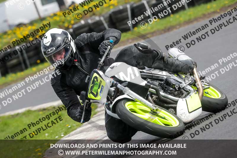 Three Sisters;Three Sisters photographs;Three Sisters trackday photographs;enduro digital images;event digital images;eventdigitalimages;lydden no limits trackday;no limits trackdays;peter wileman photography;racing digital images;trackday digital images;trackday photos