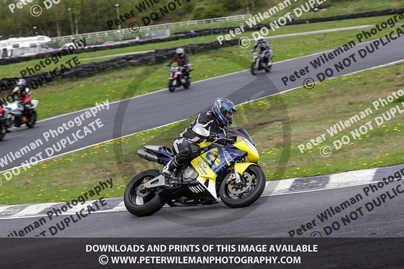Three Sisters;Three Sisters photographs;Three Sisters trackday photographs;enduro digital images;event digital images;eventdigitalimages;lydden no limits trackday;no limits trackdays;peter wileman photography;racing digital images;trackday digital images;trackday photos