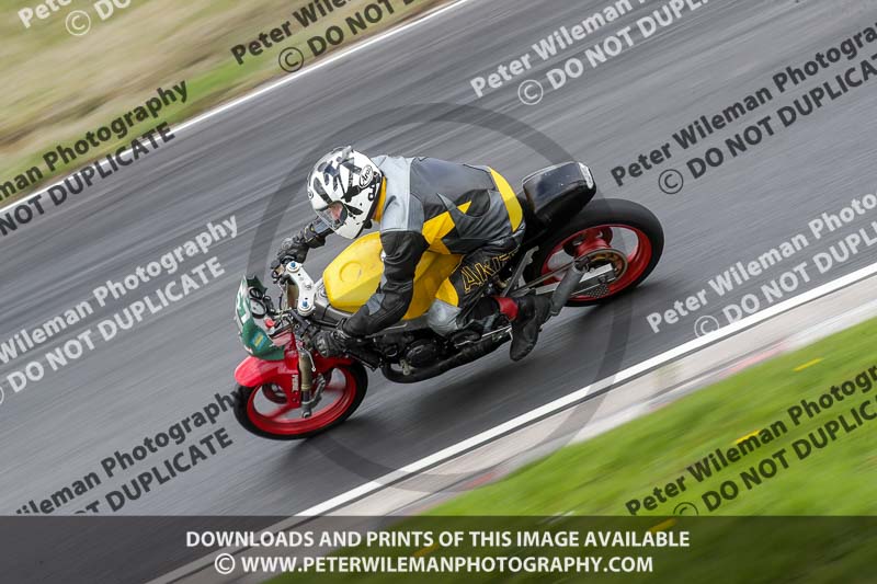 Three Sisters;Three Sisters photographs;Three Sisters trackday photographs;enduro digital images;event digital images;eventdigitalimages;lydden no limits trackday;no limits trackdays;peter wileman photography;racing digital images;trackday digital images;trackday photos