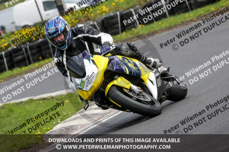Three Sisters;Three Sisters photographs;Three Sisters trackday photographs;enduro digital images;event digital images;eventdigitalimages;lydden no limits trackday;no limits trackdays;peter wileman photography;racing digital images;trackday digital images;trackday photos