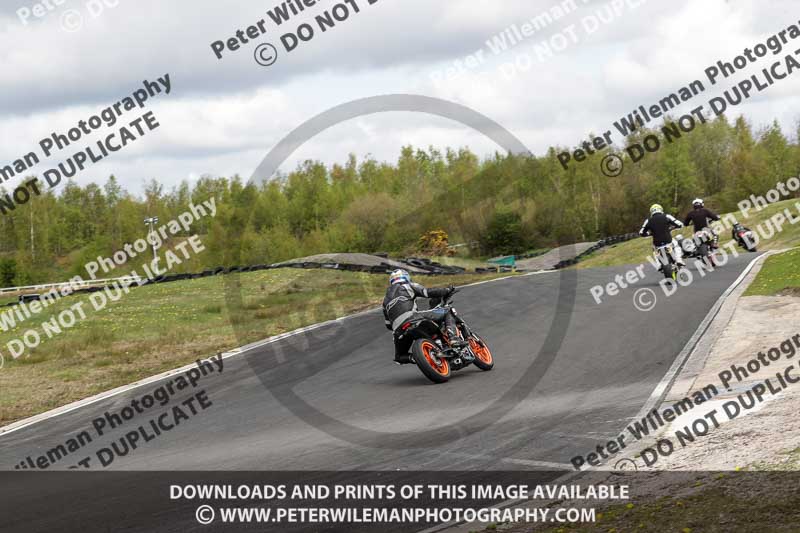 Three Sisters;Three Sisters photographs;Three Sisters trackday photographs;enduro digital images;event digital images;eventdigitalimages;lydden no limits trackday;no limits trackdays;peter wileman photography;racing digital images;trackday digital images;trackday photos