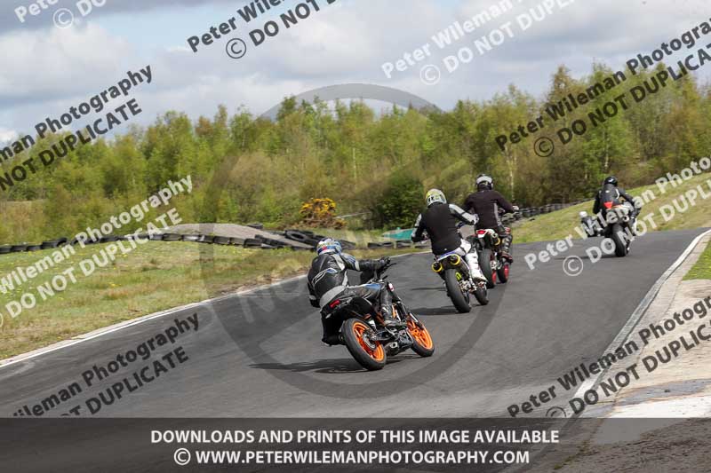 Three Sisters;Three Sisters photographs;Three Sisters trackday photographs;enduro digital images;event digital images;eventdigitalimages;lydden no limits trackday;no limits trackdays;peter wileman photography;racing digital images;trackday digital images;trackday photos