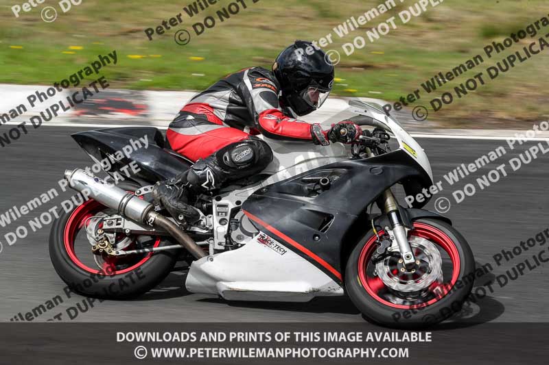 Three Sisters;Three Sisters photographs;Three Sisters trackday photographs;enduro digital images;event digital images;eventdigitalimages;lydden no limits trackday;no limits trackdays;peter wileman photography;racing digital images;trackday digital images;trackday photos