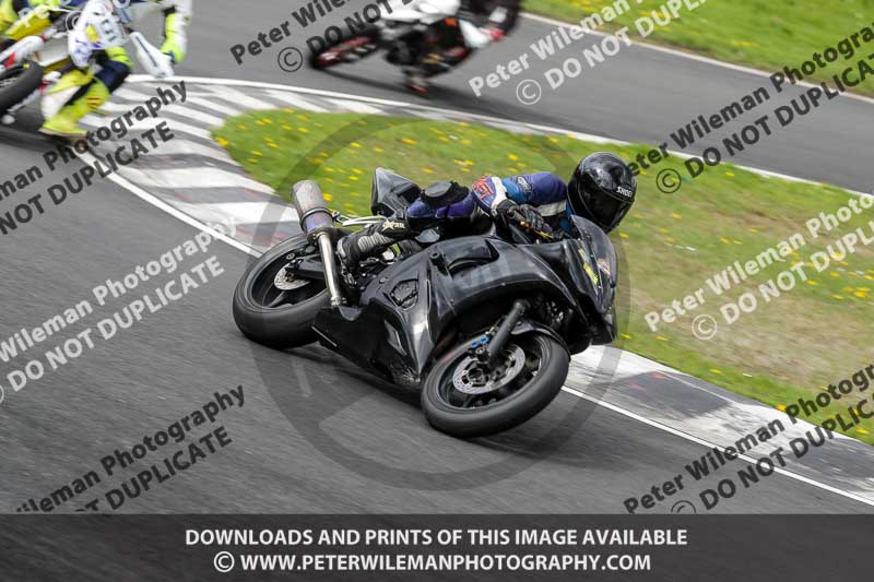 Three Sisters;Three Sisters photographs;Three Sisters trackday photographs;enduro digital images;event digital images;eventdigitalimages;lydden no limits trackday;no limits trackdays;peter wileman photography;racing digital images;trackday digital images;trackday photos