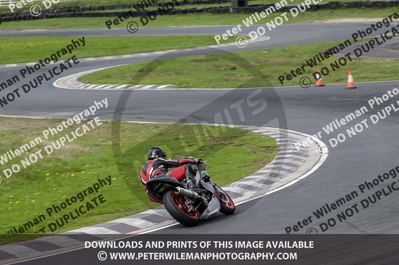 Three Sisters;Three Sisters photographs;Three Sisters trackday photographs;enduro digital images;event digital images;eventdigitalimages;lydden no limits trackday;no limits trackdays;peter wileman photography;racing digital images;trackday digital images;trackday photos