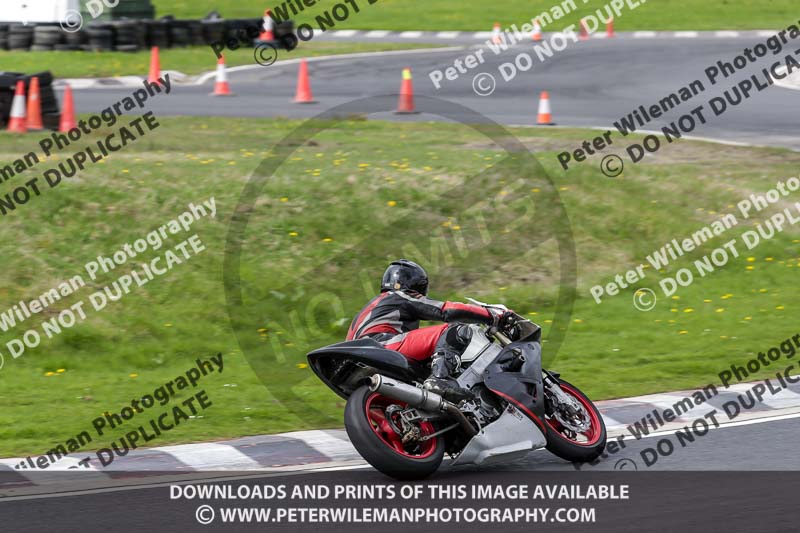 Three Sisters;Three Sisters photographs;Three Sisters trackday photographs;enduro digital images;event digital images;eventdigitalimages;lydden no limits trackday;no limits trackdays;peter wileman photography;racing digital images;trackday digital images;trackday photos