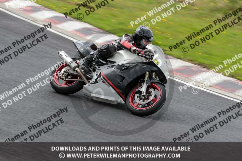 Three Sisters;Three Sisters photographs;Three Sisters trackday photographs;enduro digital images;event digital images;eventdigitalimages;lydden no limits trackday;no limits trackdays;peter wileman photography;racing digital images;trackday digital images;trackday photos