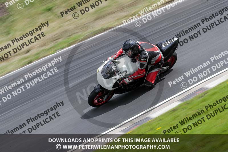 Three Sisters;Three Sisters photographs;Three Sisters trackday photographs;enduro digital images;event digital images;eventdigitalimages;lydden no limits trackday;no limits trackdays;peter wileman photography;racing digital images;trackday digital images;trackday photos