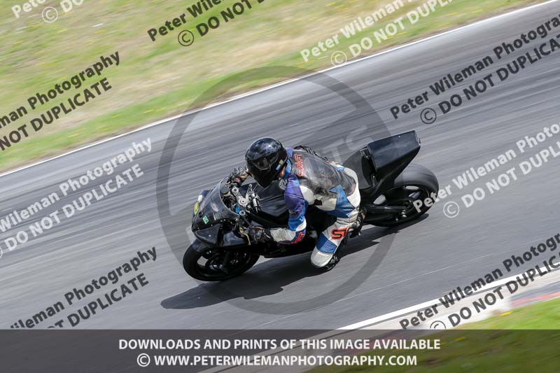 Three Sisters;Three Sisters photographs;Three Sisters trackday photographs;enduro digital images;event digital images;eventdigitalimages;lydden no limits trackday;no limits trackdays;peter wileman photography;racing digital images;trackday digital images;trackday photos