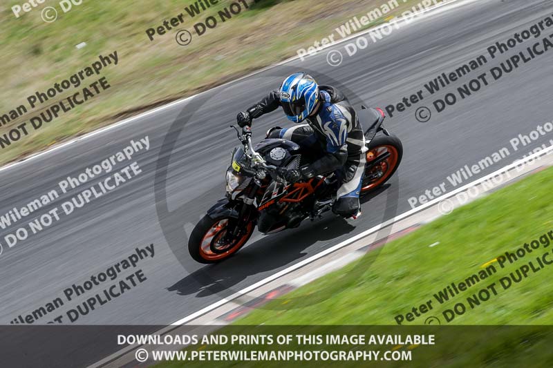 Three Sisters;Three Sisters photographs;Three Sisters trackday photographs;enduro digital images;event digital images;eventdigitalimages;lydden no limits trackday;no limits trackdays;peter wileman photography;racing digital images;trackday digital images;trackday photos