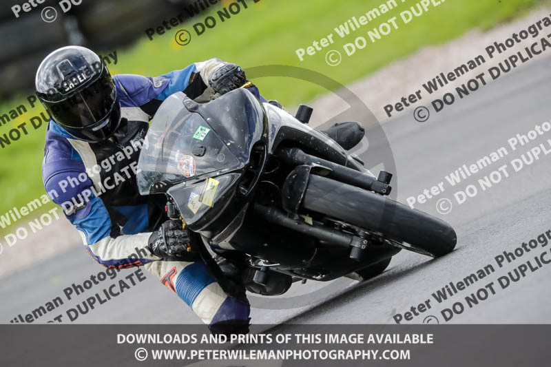 Three Sisters;Three Sisters photographs;Three Sisters trackday photographs;enduro digital images;event digital images;eventdigitalimages;lydden no limits trackday;no limits trackdays;peter wileman photography;racing digital images;trackday digital images;trackday photos