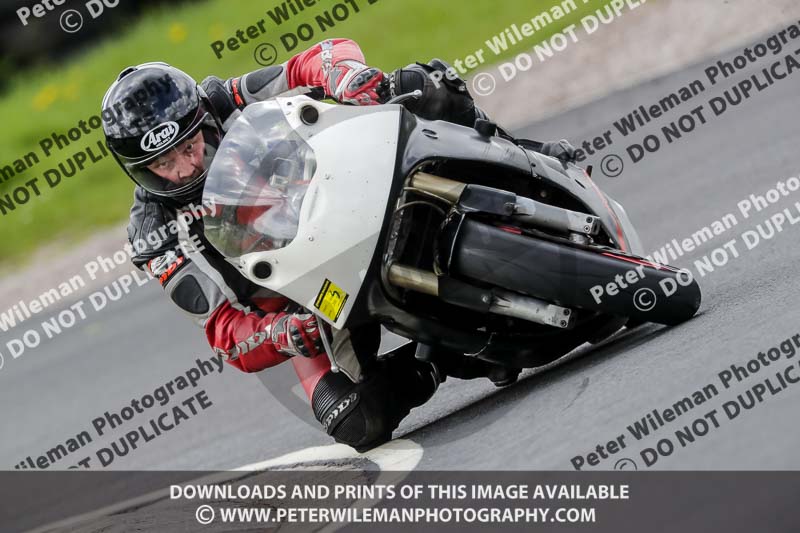 Three Sisters;Three Sisters photographs;Three Sisters trackday photographs;enduro digital images;event digital images;eventdigitalimages;lydden no limits trackday;no limits trackdays;peter wileman photography;racing digital images;trackday digital images;trackday photos