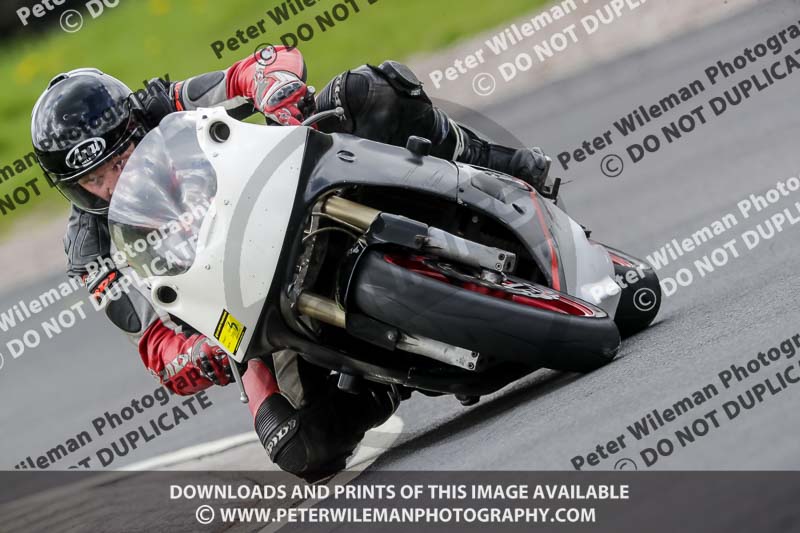 Three Sisters;Three Sisters photographs;Three Sisters trackday photographs;enduro digital images;event digital images;eventdigitalimages;lydden no limits trackday;no limits trackdays;peter wileman photography;racing digital images;trackday digital images;trackday photos
