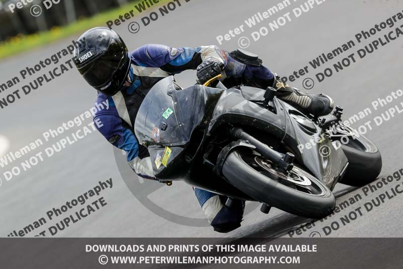 Three Sisters;Three Sisters photographs;Three Sisters trackday photographs;enduro digital images;event digital images;eventdigitalimages;lydden no limits trackday;no limits trackdays;peter wileman photography;racing digital images;trackday digital images;trackday photos
