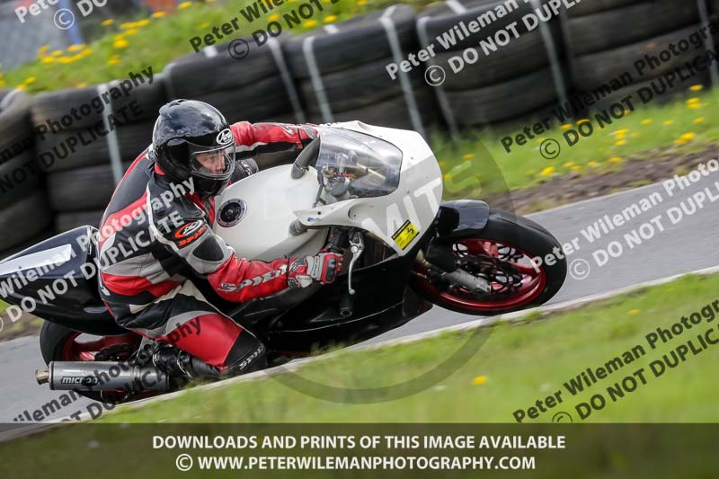 Three Sisters;Three Sisters photographs;Three Sisters trackday photographs;enduro digital images;event digital images;eventdigitalimages;lydden no limits trackday;no limits trackdays;peter wileman photography;racing digital images;trackday digital images;trackday photos