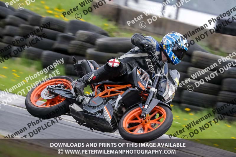 Three Sisters;Three Sisters photographs;Three Sisters trackday photographs;enduro digital images;event digital images;eventdigitalimages;lydden no limits trackday;no limits trackdays;peter wileman photography;racing digital images;trackday digital images;trackday photos