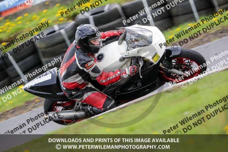 Three Sisters;Three Sisters photographs;Three Sisters trackday photographs;enduro digital images;event digital images;eventdigitalimages;lydden no limits trackday;no limits trackdays;peter wileman photography;racing digital images;trackday digital images;trackday photos