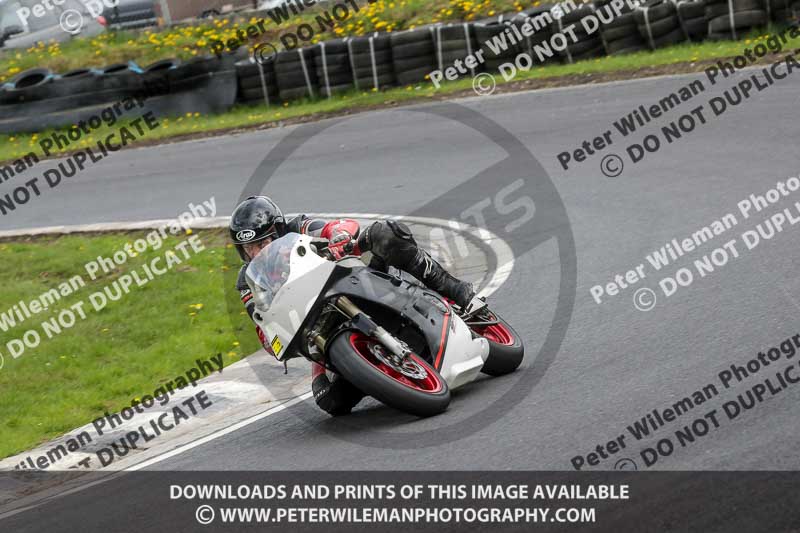 Three Sisters;Three Sisters photographs;Three Sisters trackday photographs;enduro digital images;event digital images;eventdigitalimages;lydden no limits trackday;no limits trackdays;peter wileman photography;racing digital images;trackday digital images;trackday photos