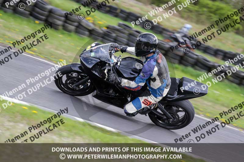 Three Sisters;Three Sisters photographs;Three Sisters trackday photographs;enduro digital images;event digital images;eventdigitalimages;lydden no limits trackday;no limits trackdays;peter wileman photography;racing digital images;trackday digital images;trackday photos