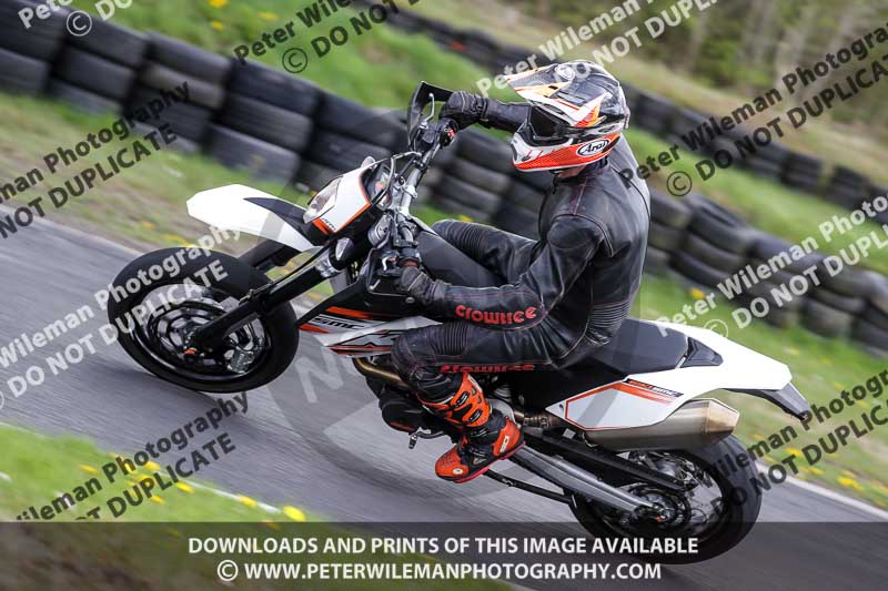 Three Sisters;Three Sisters photographs;Three Sisters trackday photographs;enduro digital images;event digital images;eventdigitalimages;lydden no limits trackday;no limits trackdays;peter wileman photography;racing digital images;trackday digital images;trackday photos