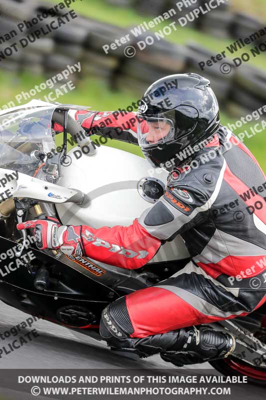 Three Sisters;Three Sisters photographs;Three Sisters trackday photographs;enduro digital images;event digital images;eventdigitalimages;lydden no limits trackday;no limits trackdays;peter wileman photography;racing digital images;trackday digital images;trackday photos