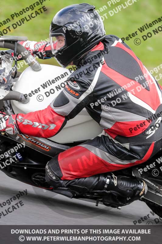 Three Sisters;Three Sisters photographs;Three Sisters trackday photographs;enduro digital images;event digital images;eventdigitalimages;lydden no limits trackday;no limits trackdays;peter wileman photography;racing digital images;trackday digital images;trackday photos