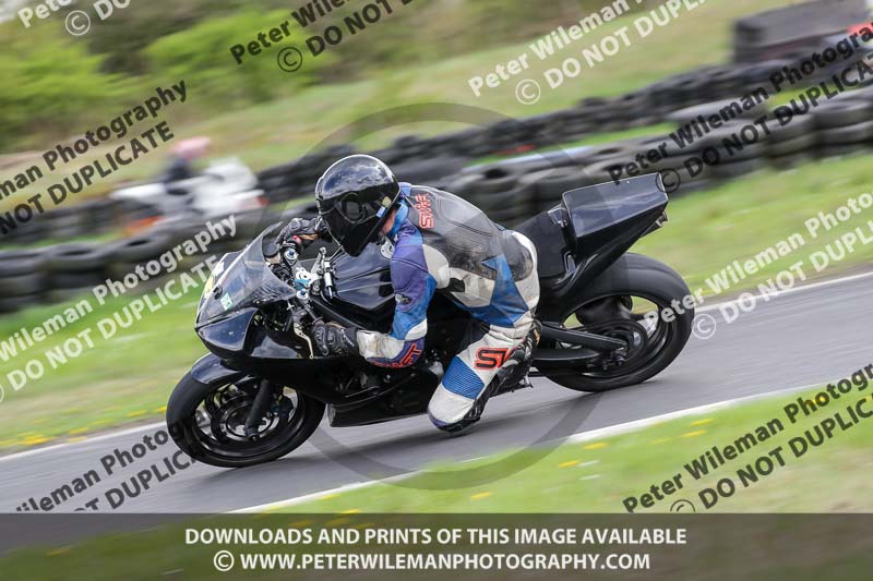 Three Sisters;Three Sisters photographs;Three Sisters trackday photographs;enduro digital images;event digital images;eventdigitalimages;lydden no limits trackday;no limits trackdays;peter wileman photography;racing digital images;trackday digital images;trackday photos