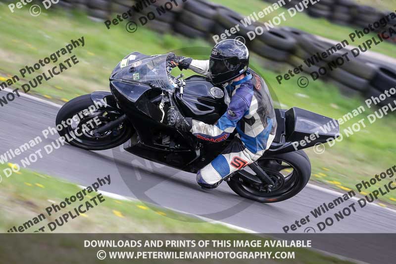 Three Sisters;Three Sisters photographs;Three Sisters trackday photographs;enduro digital images;event digital images;eventdigitalimages;lydden no limits trackday;no limits trackdays;peter wileman photography;racing digital images;trackday digital images;trackday photos