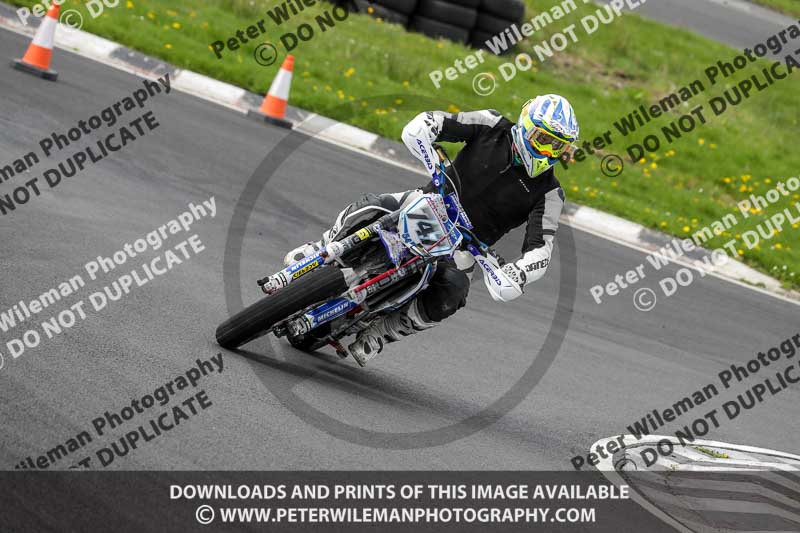 Three Sisters;Three Sisters photographs;Three Sisters trackday photographs;enduro digital images;event digital images;eventdigitalimages;lydden no limits trackday;no limits trackdays;peter wileman photography;racing digital images;trackday digital images;trackday photos