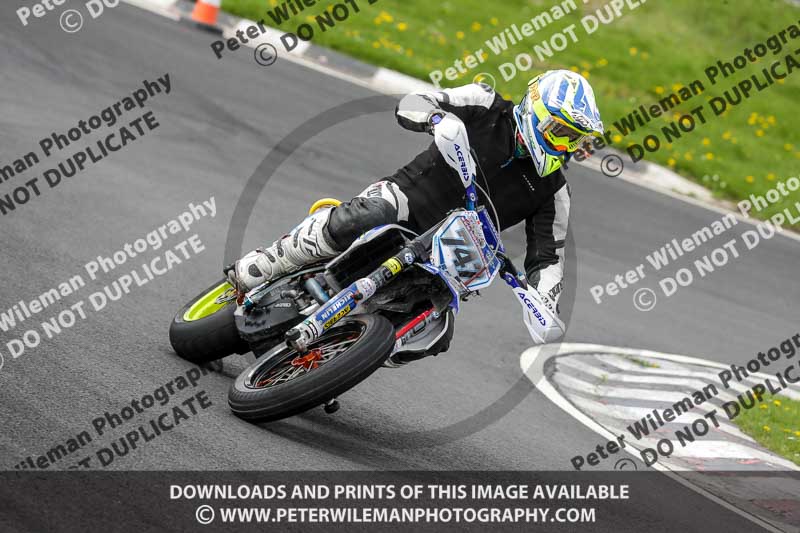 Three Sisters;Three Sisters photographs;Three Sisters trackday photographs;enduro digital images;event digital images;eventdigitalimages;lydden no limits trackday;no limits trackdays;peter wileman photography;racing digital images;trackday digital images;trackday photos