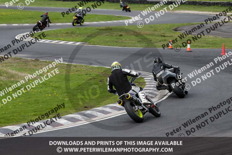 Three Sisters;Three Sisters photographs;Three Sisters trackday photographs;enduro digital images;event digital images;eventdigitalimages;lydden no limits trackday;no limits trackdays;peter wileman photography;racing digital images;trackday digital images;trackday photos