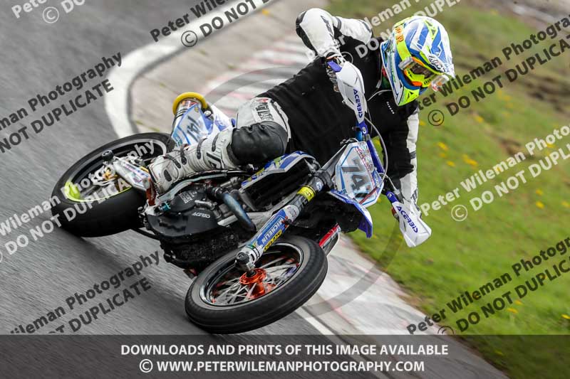 Three Sisters;Three Sisters photographs;Three Sisters trackday photographs;enduro digital images;event digital images;eventdigitalimages;lydden no limits trackday;no limits trackdays;peter wileman photography;racing digital images;trackday digital images;trackday photos